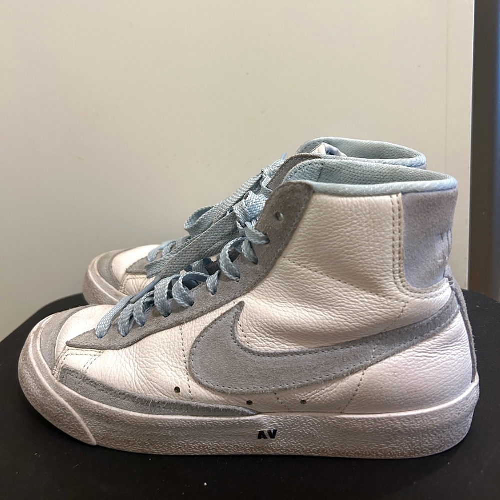 Nike Blazer Mid ‘77 Light Blue